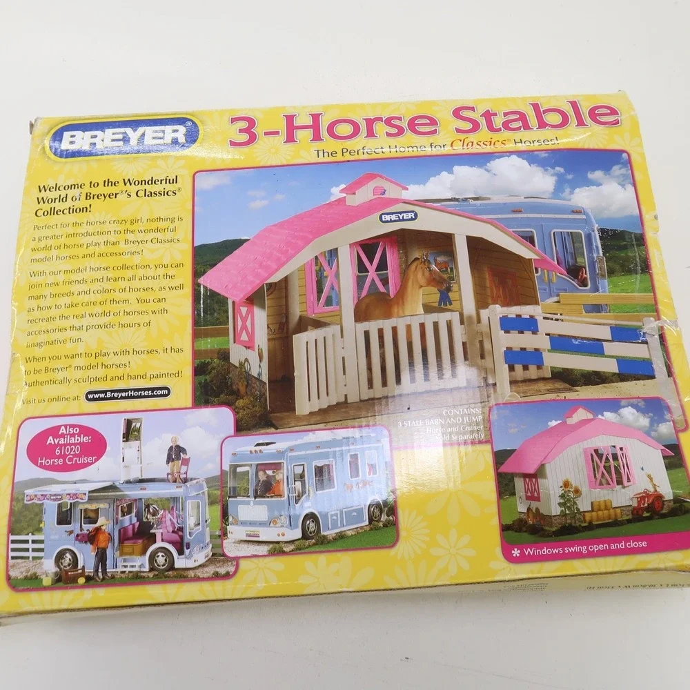 Breyer 3 Horse Stable 688 not complete Playset Toy Pink Roof Store away